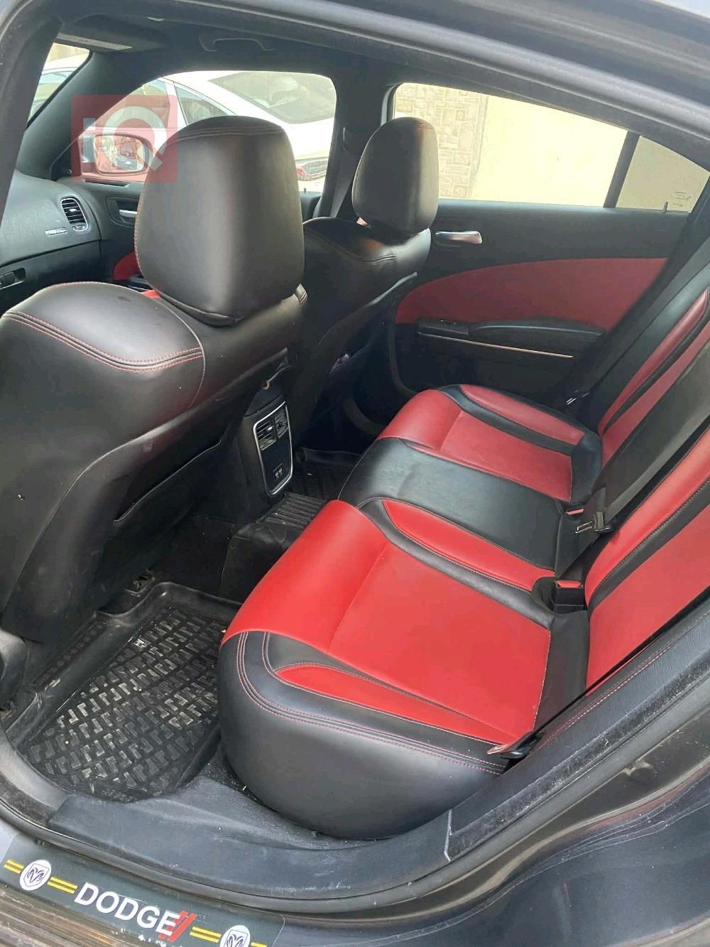 دودج تشارجر